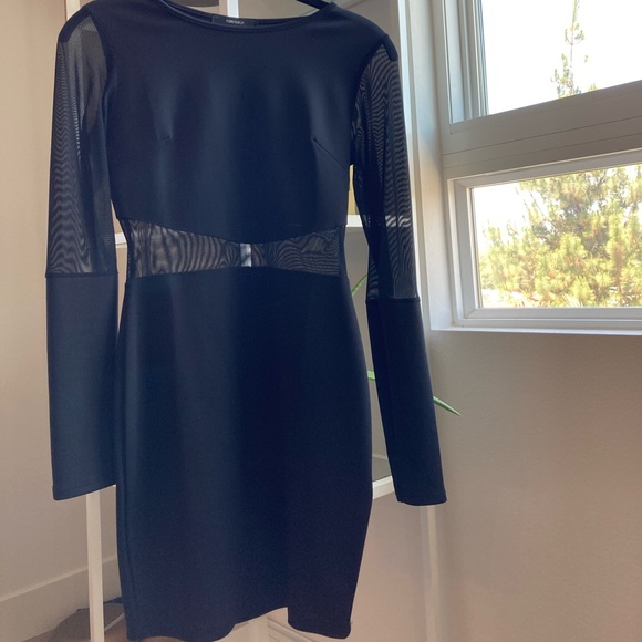 F21 Long sleeve black dress🖤 - Picture 1 of 2
